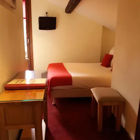 Le Gai Soleil Hotel Megève